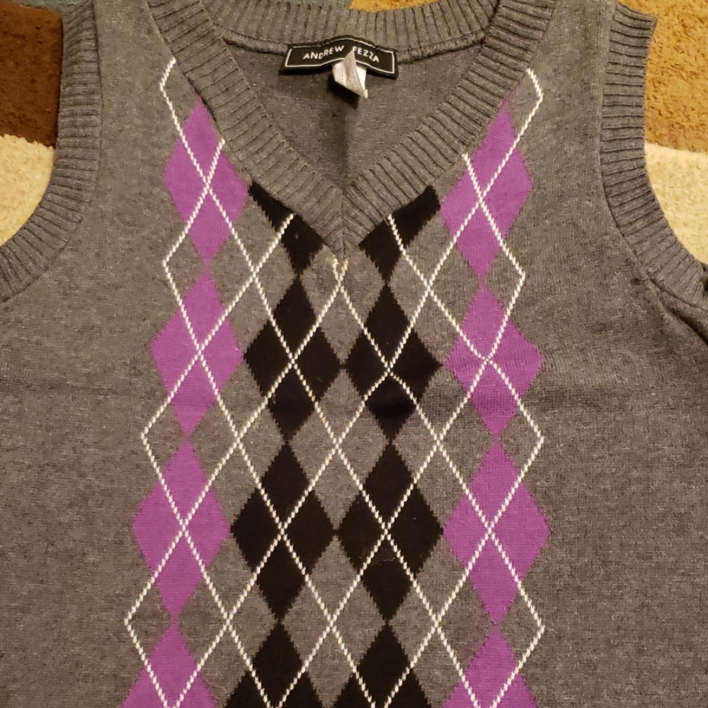 Sweater vest